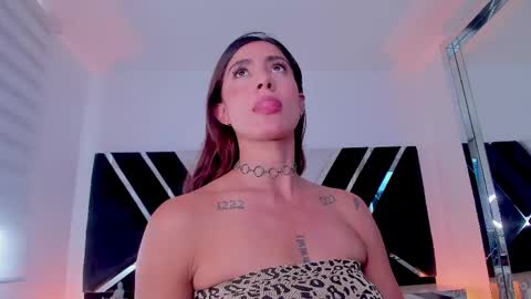 Snapshot of ava_fontana2 chatting on 05.19.26 Ava Fontana online show from 05.19.26