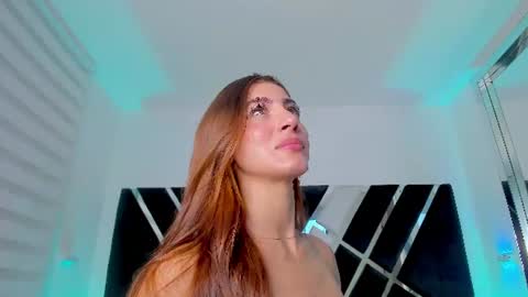 Snapshot of ava_fontana2 chatting on 07.15.26 Ava Fontana online show from 07.15.26