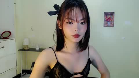 Snapshot of ava_slut24 chatting on 07.10.26 Vye online show from 07.10.26