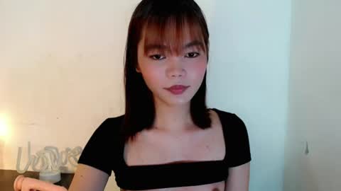 Snapshot of ava_slut24 chatting on 07.28.26 Vye online show from 07.28.26