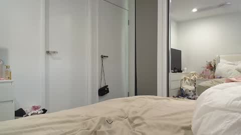 Ava Brooks online show from 01.06.25