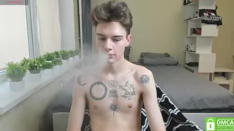 Snapshot of avegothy chatting on 03.05.25 gothy 3 online show from 03.05.25