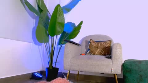 Hi im aqua is nice with me online show from 06.02.26