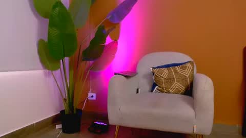 Hi im aqua is nice with me online show from 06.19.26