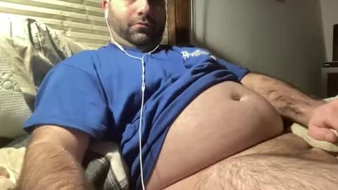 Snapshot of averagejoe345977 chatting on 02.21.26 averagejoe345977 online show from 02.21.26