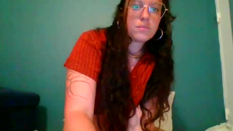 averagewifey online show from 07.11.26