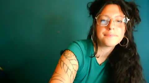averagewifey online show from 07.14.26