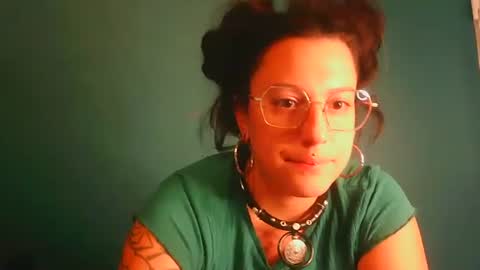 averagewifey online show from 07.22.26