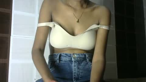 avery_lust01 online show from 07.22.26