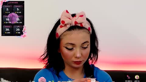 AveryWillow online show from 02.07.25