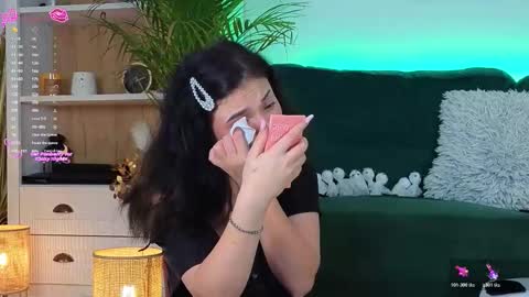 AveryWillow online show from 11.11.25