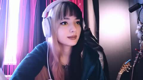 Avriel online show from 09.16.25