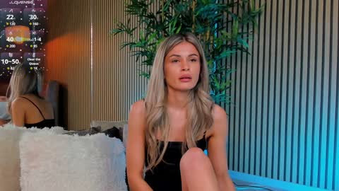 AVRILL CYRUX online show from 02.04.25