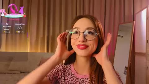 Avril online show from 12.22.25