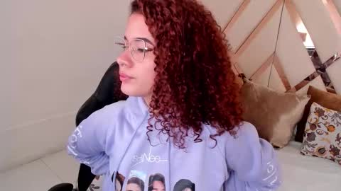 Avril  online show from 01.07.26