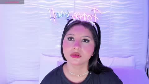 Avy  online show from 02.18.25