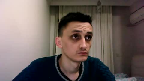 Snapshot of awesenheit chatting on 01.06.25 awesenheit online show from 01.06.25