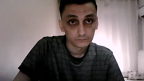 Snapshot of awesenheit chatting on 06.17.26 awesenheit online show from 06.17.26