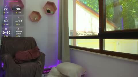 Jolie online show from 05.18.26