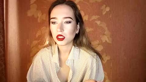 Snapshot of awora_wolf chatting on 09.23.25 Awora Wolf online show from 09.23.25