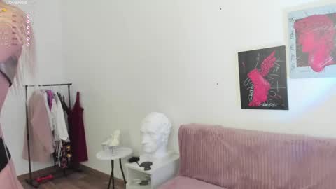 Emily online show from 01.08.25