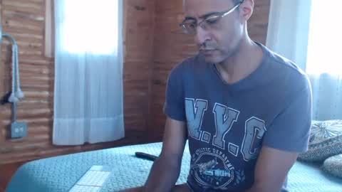 Axcel Borja online show from 07.06.26