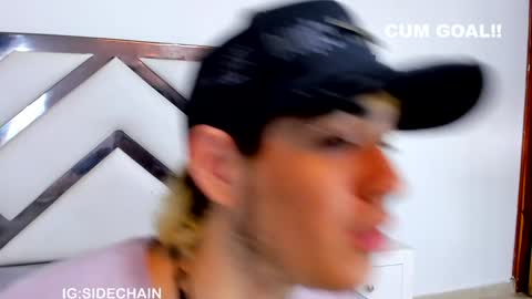 Snapshot of axel_cifer chatting on 02.06.25 Axel cifer online show from 02.06.25