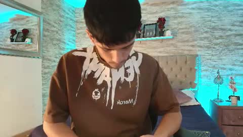 Snapshot of axel_draven chatting on 06.15.26 axel_draven online show from 06.15.26