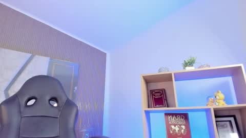 axel_grey_ online show from 03.22.26