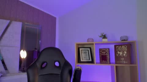 Snapshot of axel_grey_ chatting on 06.01.26 axel_grey_ online show from 06.01.26