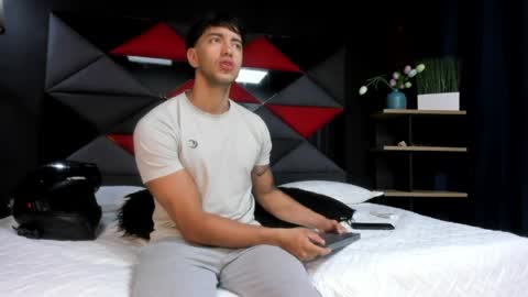 axel_hendrick online show from 03.31.26