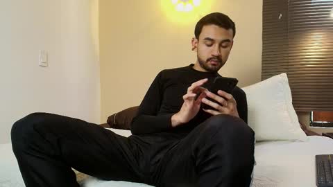 Snapshot of axel_moon_s chatting on 10.21.25 Axel Moon online show from 10.21.25