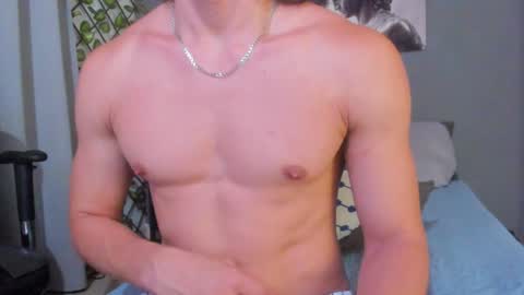 Snapshot of axel_owen chatting on 12.09.24 Axel online show from 12.09.24