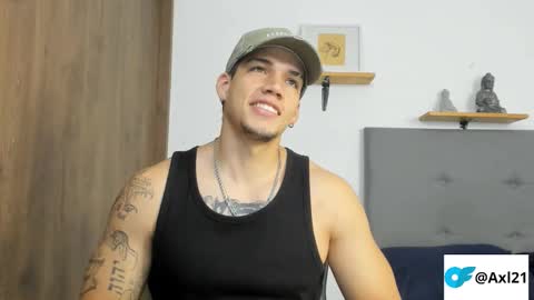 INDEPENDENT MODEL  online show from 12.04.25