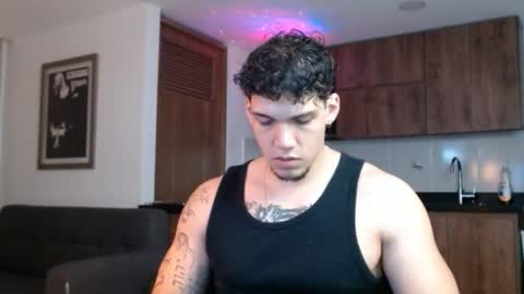 INDEPENDENT MODEL  online show from 01.09.26