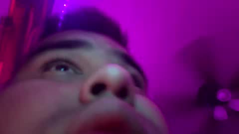 axelfigueroa2 online show from 11.13.25