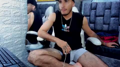 Axell Cross2 online show from 02.27.25