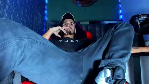 Axell Cross2 online show from 04.07.26