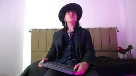 Snapshot of axellkush chatting on 03.07.25 AxellKush online show from 03.07.25