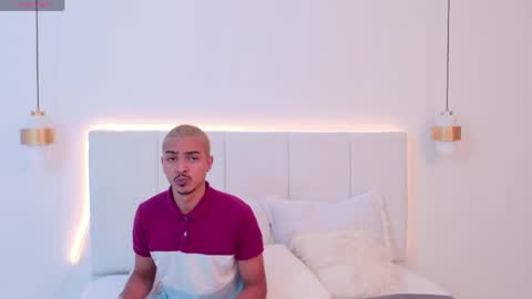 Axel online show from 05.17.26