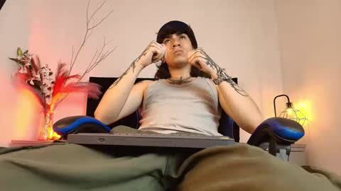 Axel Kush online show from 04.23.26