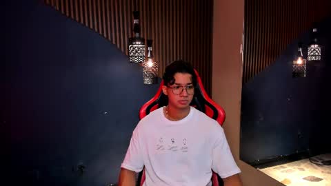 Snapshot of axxel_men chatting on 07.19.26 AXXELMEN online show from 07.19.26