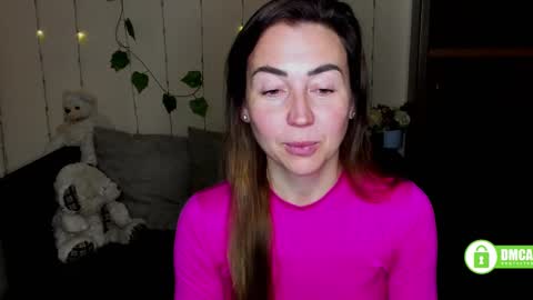 Snapshot of ay_kiss_jully chatting on 02.18.25 Jully online show from 02.18.25