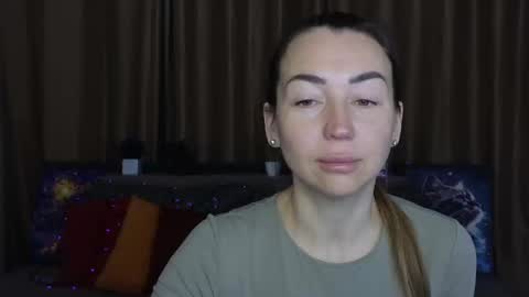 Snapshot of ay_kiss_jully chatting on 02.25.25 Jully online show from 02.25.25