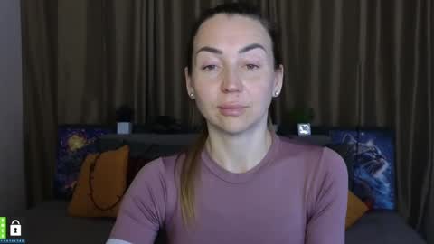 Snapshot of ay_kiss_jully chatting on 03.04.25 Jully online show from 03.04.25