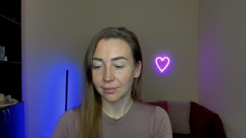 Snapshot of ay_kiss_jully chatting on 03.12.25 Jully online show from 03.12.25