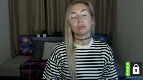 Snapshot of ay_kiss_jully chatting on 09.20.25 Jully online show from 09.20.25