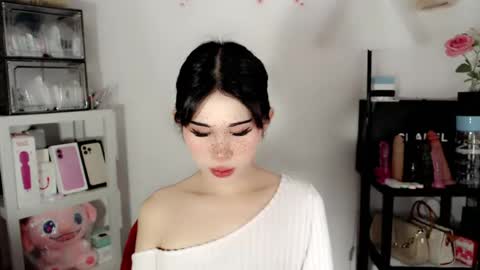 AYAHOSHILOVESYOU online show from 07.24.26