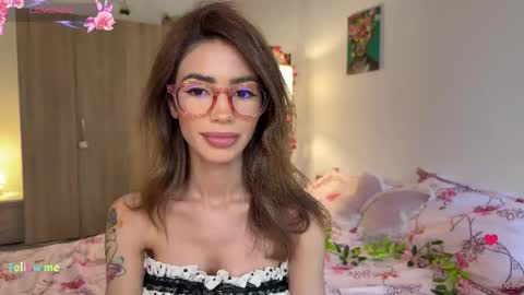 Alya online show from 04.18.26