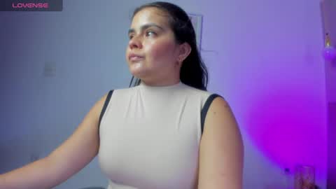 Alyda Jaramillo online show from 06.25.26